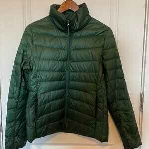 Uniqlo Dark Green Lightweight Puffer Jacket
